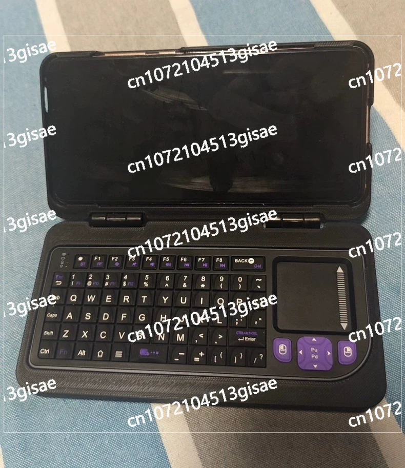 PC Portatile Dual Boot da 6 Po - Retro Gaming Keyboard recensione e prezzo
